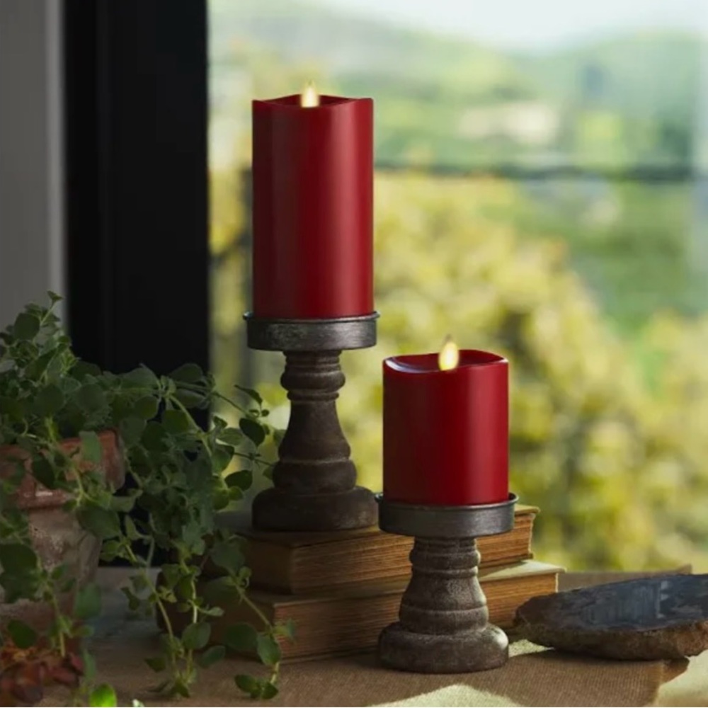 Luminara 3” x 6.5” Unscemted Red Pillar. - Picture 4 of 10